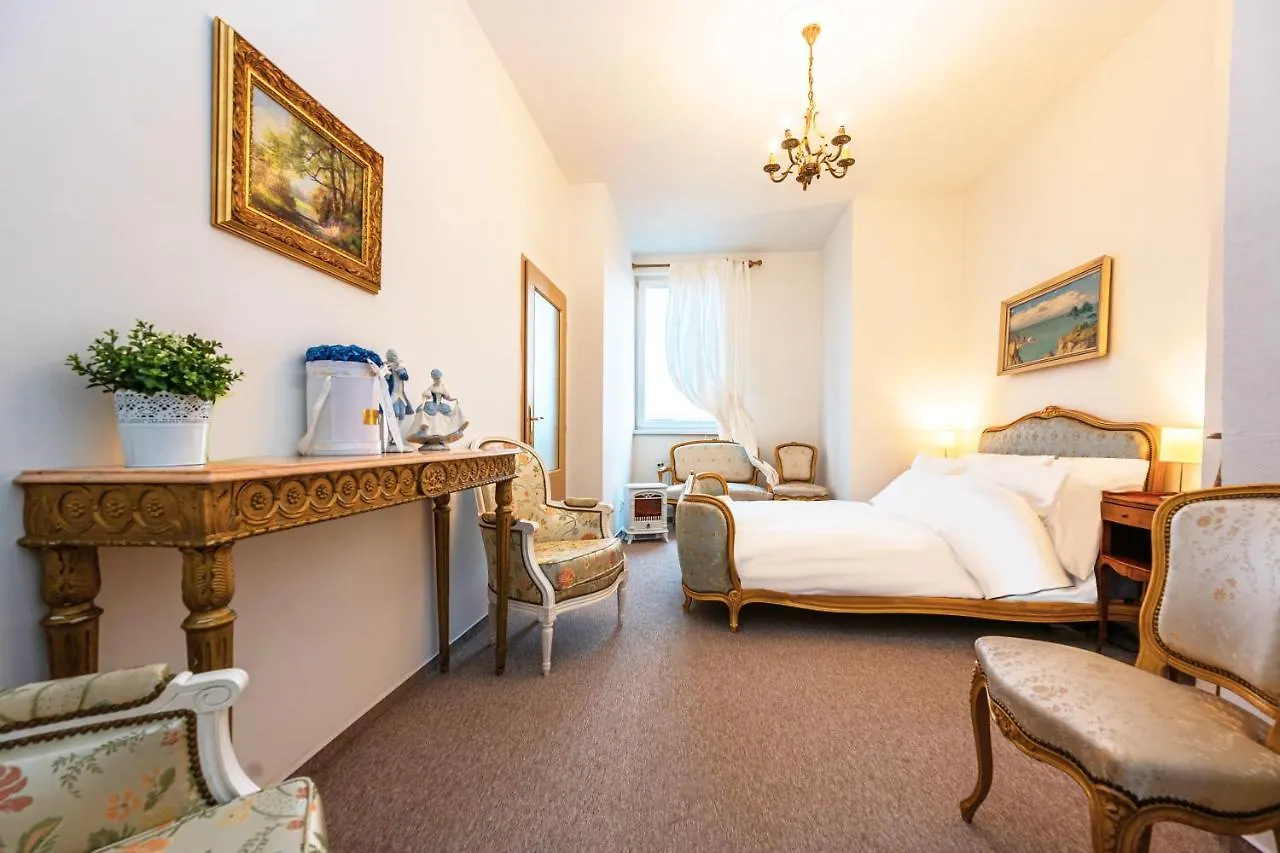 Bank Invest Apartmens - Old Town Appartamento Praga