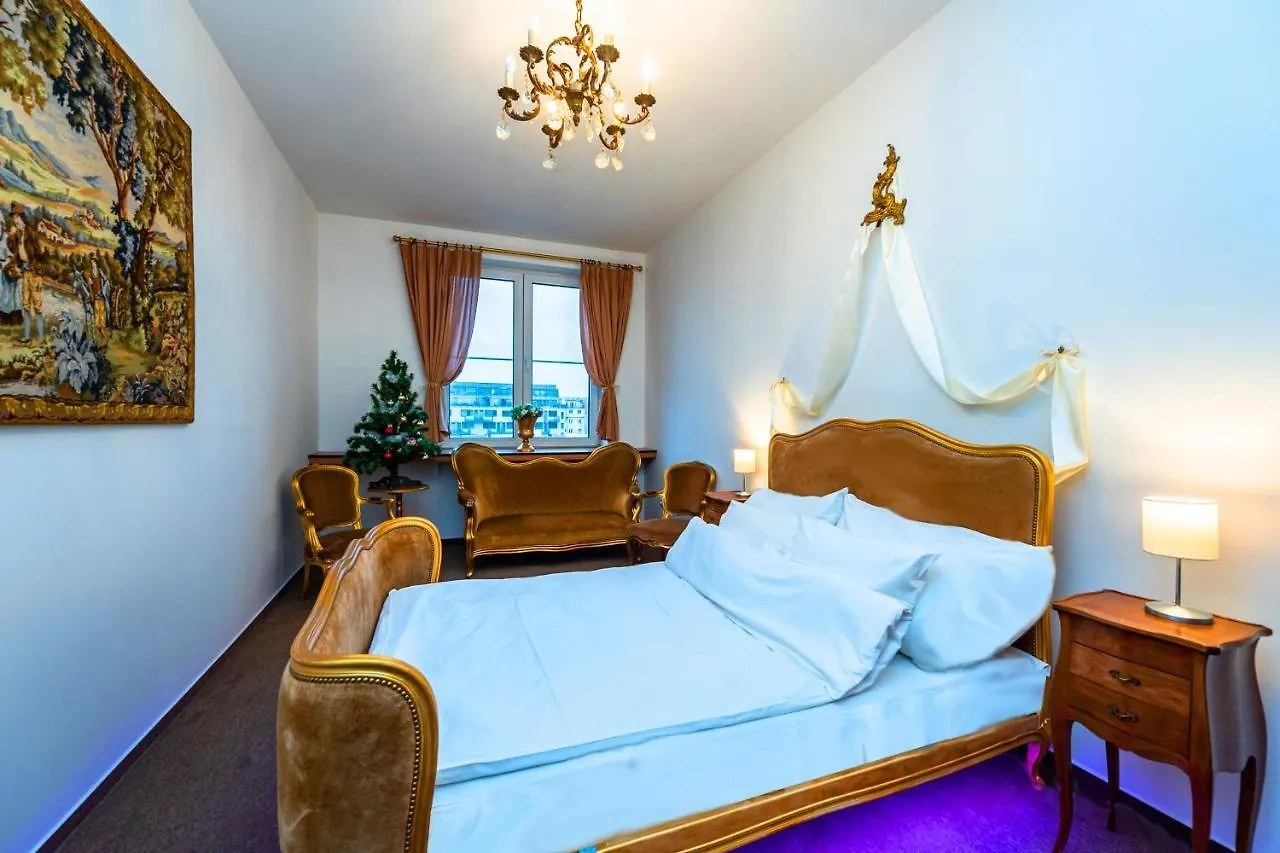 Bank Invest Apartmens - Old Town Apartman Prága