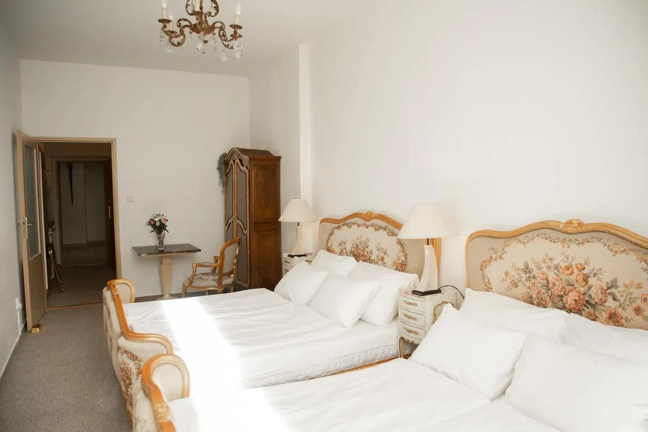 Bank Invest Apartmens - Old Town Lägenhet Prag Tjeckien